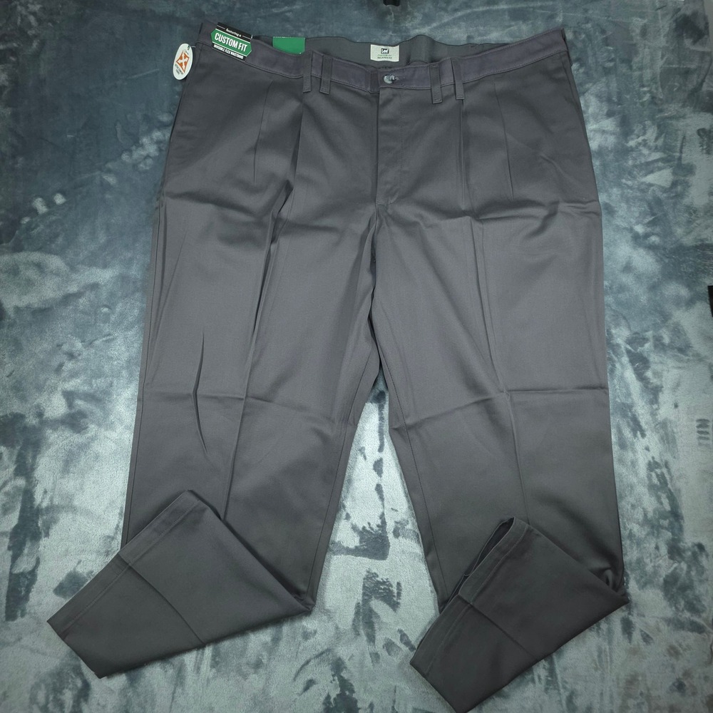 Lee Mens Custom Fit Relaxed Fit Pleated Pants Charcoal 48x30 NWT